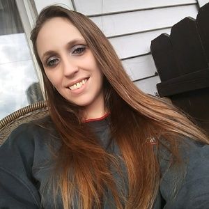 Meet your Posher, Desiree